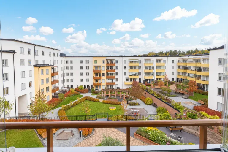 Bostadsrätt med 2 rum på Väsbyvägen 7D i Upplands Väsby, bild 2 av 4