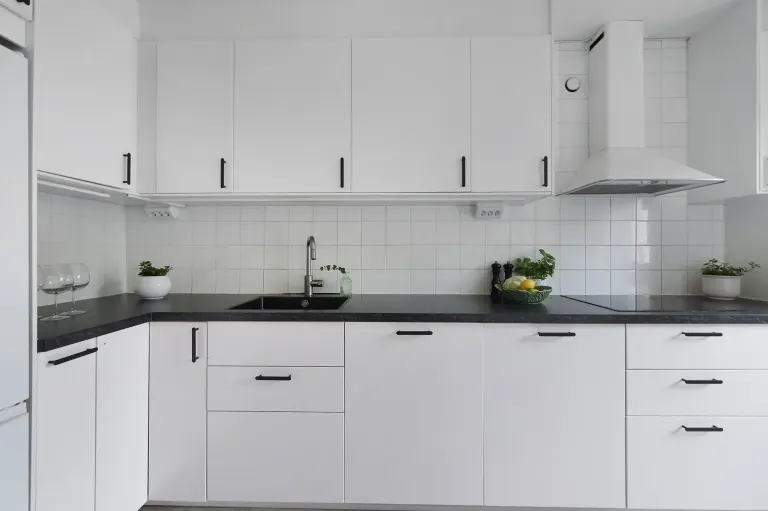Bostadsrätt med 3 rum på Springarvägen 16 i Huddinge, bild 2 av 4