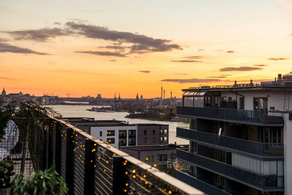 Bostadsrätt med 3 rum på Tre kronors väg 33 i Nacka, bild 2 av 4