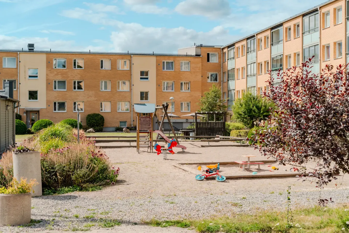 Bostadsrätt med 1 rum på Jupitervägen 15 i Nyköping