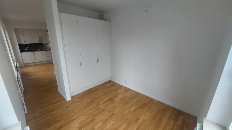 Hyresrätt med 2 rum på Tingstorget 9 i Botkyrka, bild 3 av 5