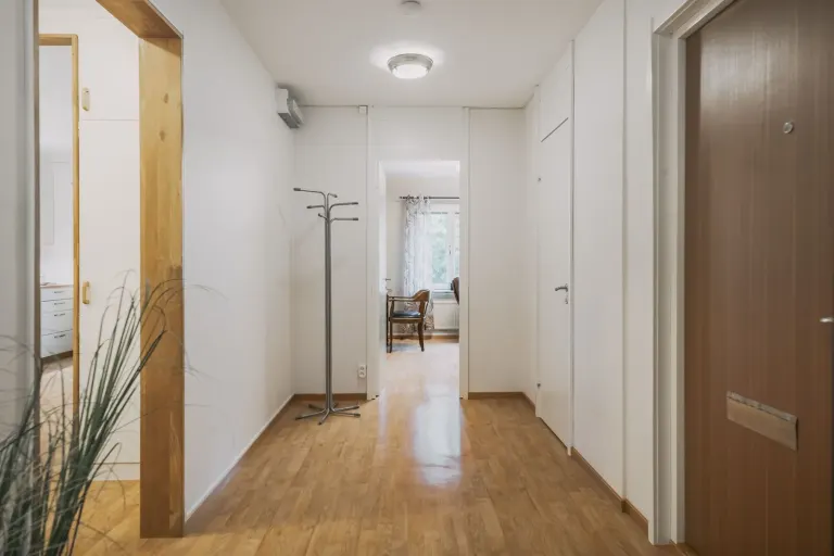 Bostadsrätt med 3 rum på Fläderstigen 8 i Mariestad, bild 3 av 4