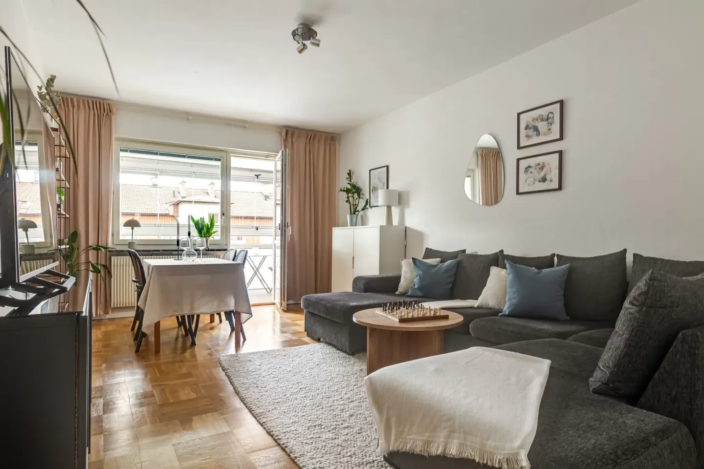 Bostadsrätt med 3 rum på Restalundsvägen 81 i Örebro, bild 3 av 4