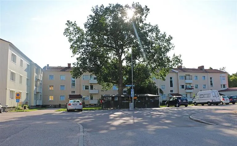Hyresrätt med 2 rum på Odensvivägen 4 A i Köping, bild 2 av 3