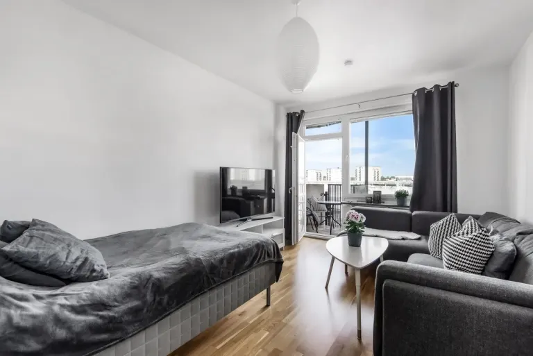 Bostadsrätt med 1 rum på Vittangigatan 10 i Stockholm, bild 3 av 4