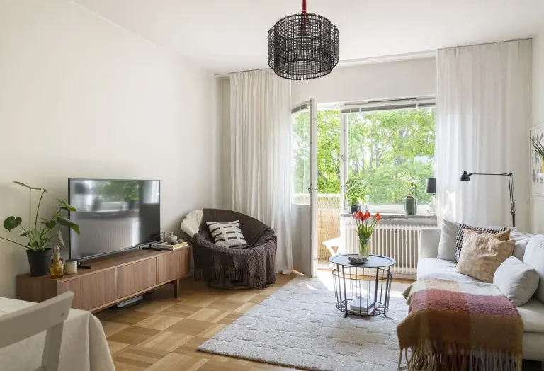 Bostadsrätt med 2 rum på Spångavägen 42D i Stockholm
