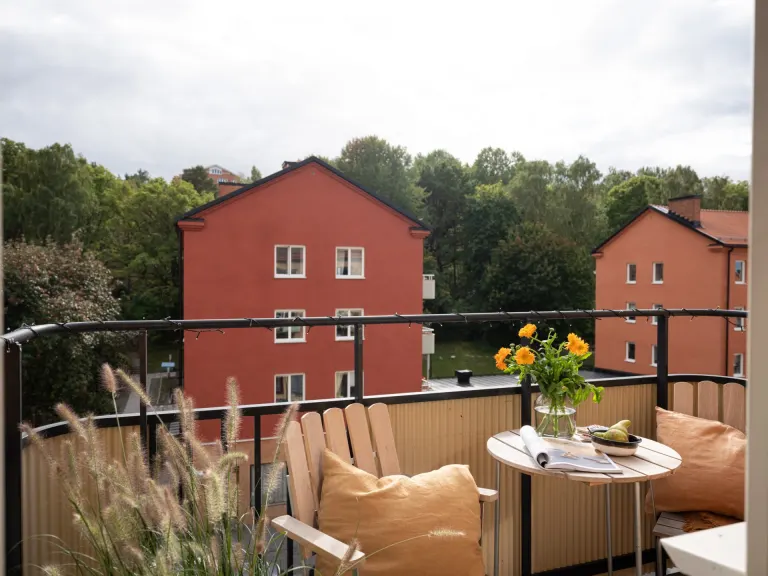Bostadsrätt med 3 rum på Hägerstensvägen 162 i Stockholm, bild 2 av 5