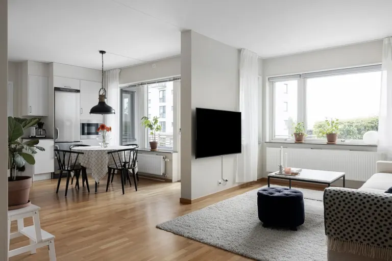 Bostadsrätt med 2 rum på Jan Ivarssons väg 6 i Stenungsund, bild 2 av 4