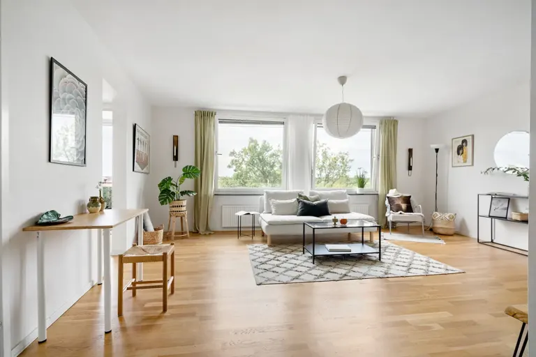 Bostadsrätt med 2 rum på Aspnäsvägen 12 i Järfälla, bild 3 av 4