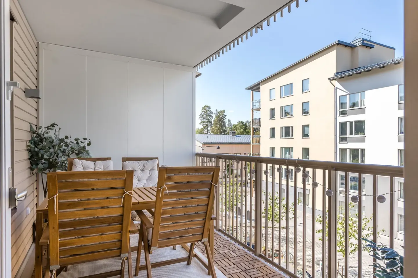 Bostadsrätt med 4 rum på Honnörsgatan 10 i Linköping, bild 2 av 4