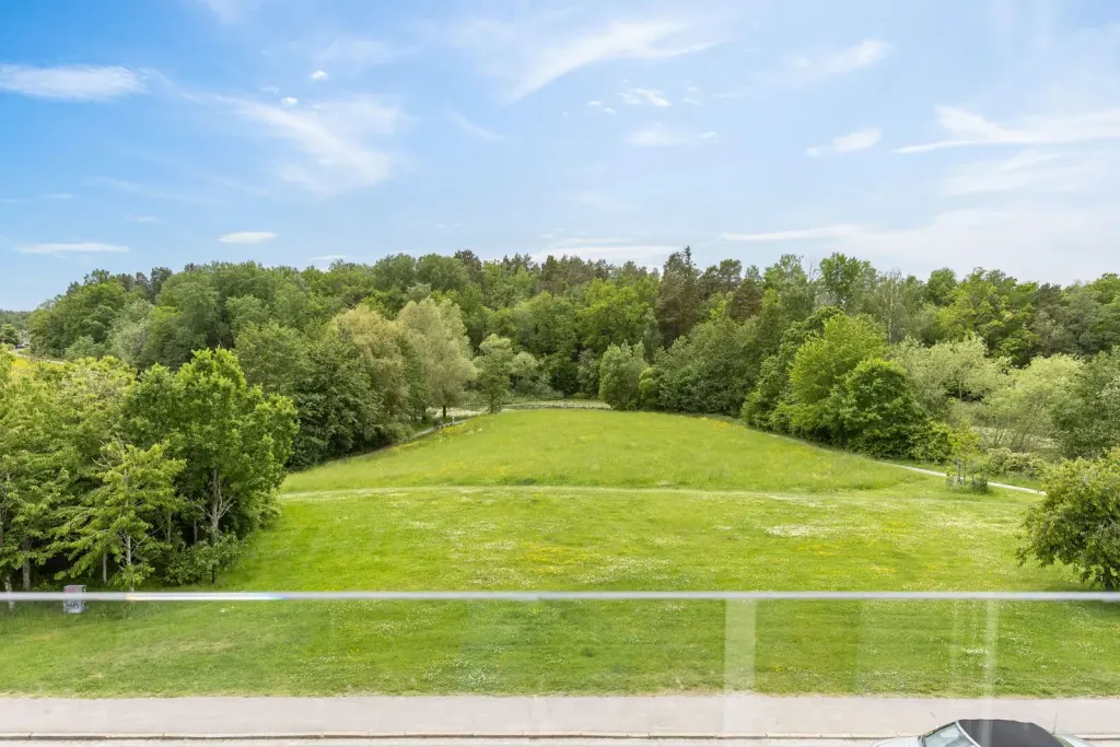 Bostadsrätt med 6 rum på Stigbergsgatan 31A i Linköping, bild 2 av 4