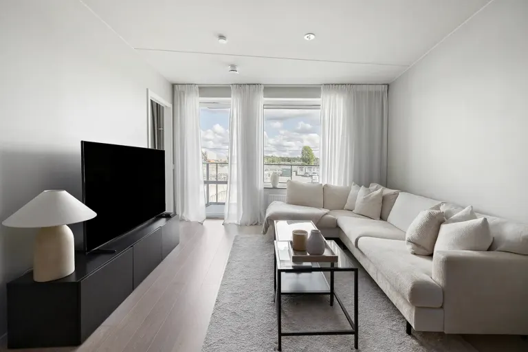 Bostadsrätt med 2 rum på Veddestastråket 7 i Järfälla, bild 2 av 4