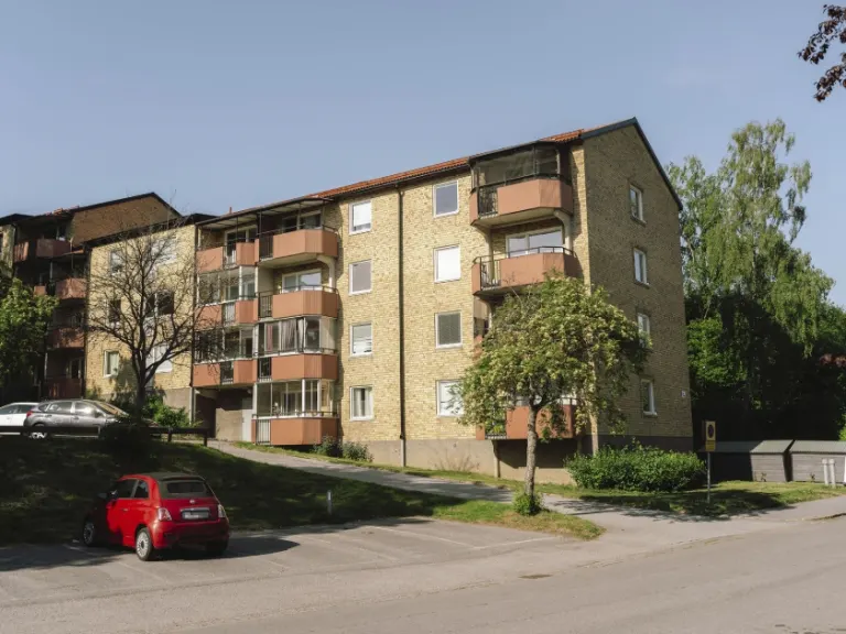 Hyresrätt med 2 rum på Björknäsvägen 19 i Södertälje, bild 3 av 4