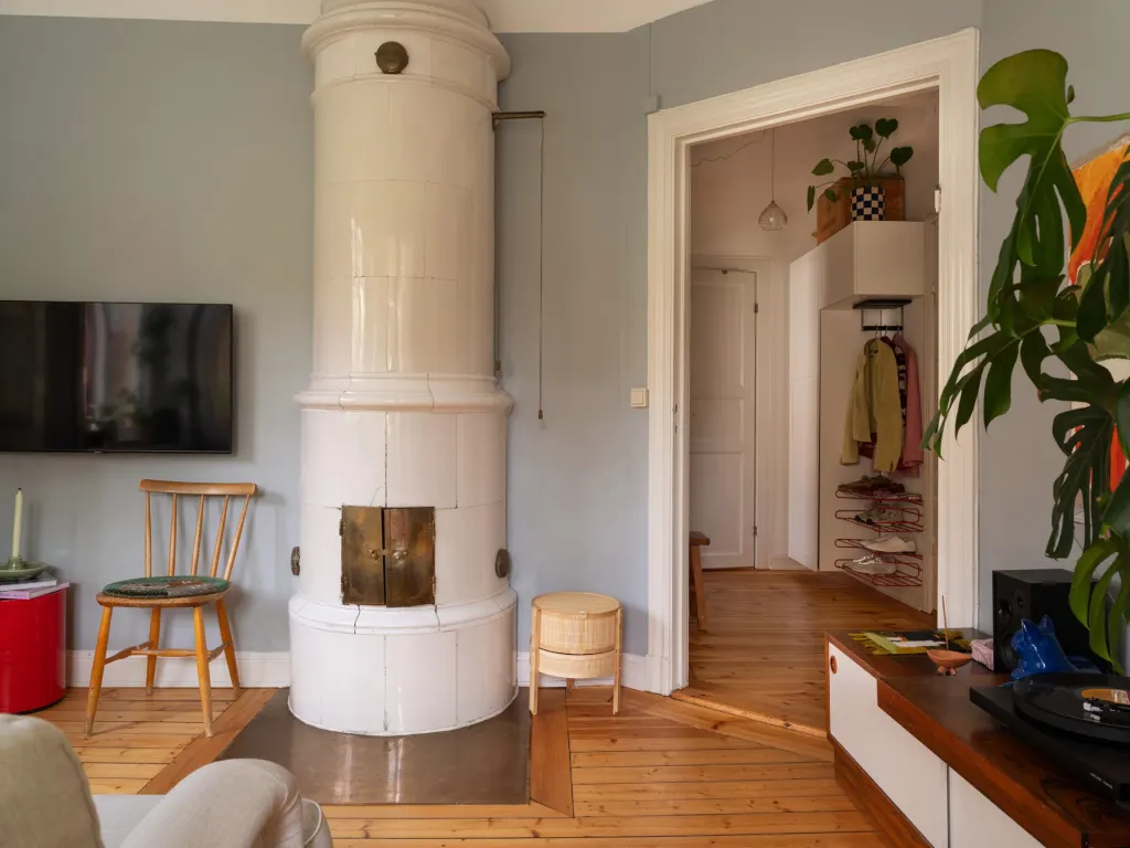 Bostadsrätt med 1,5 rum på Tegelbruksvägen 40 i Stockholm, bild 2 av 5
