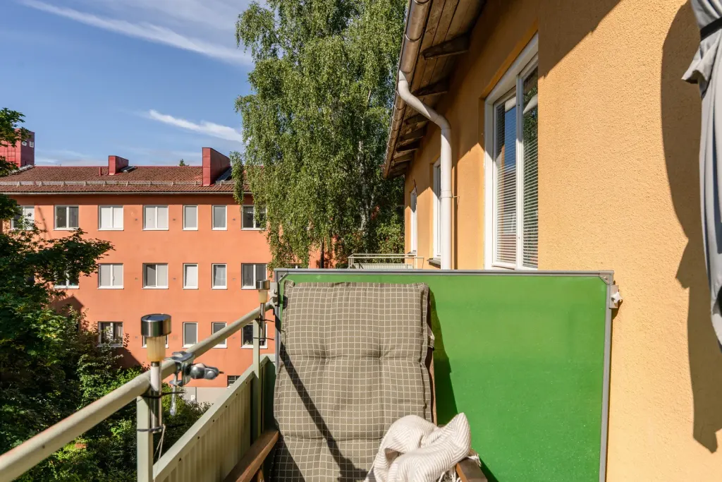 Bostadsrätt med 3 rum på Kyndelsmässogränd 7 i Stockholm, bild 3 av 4