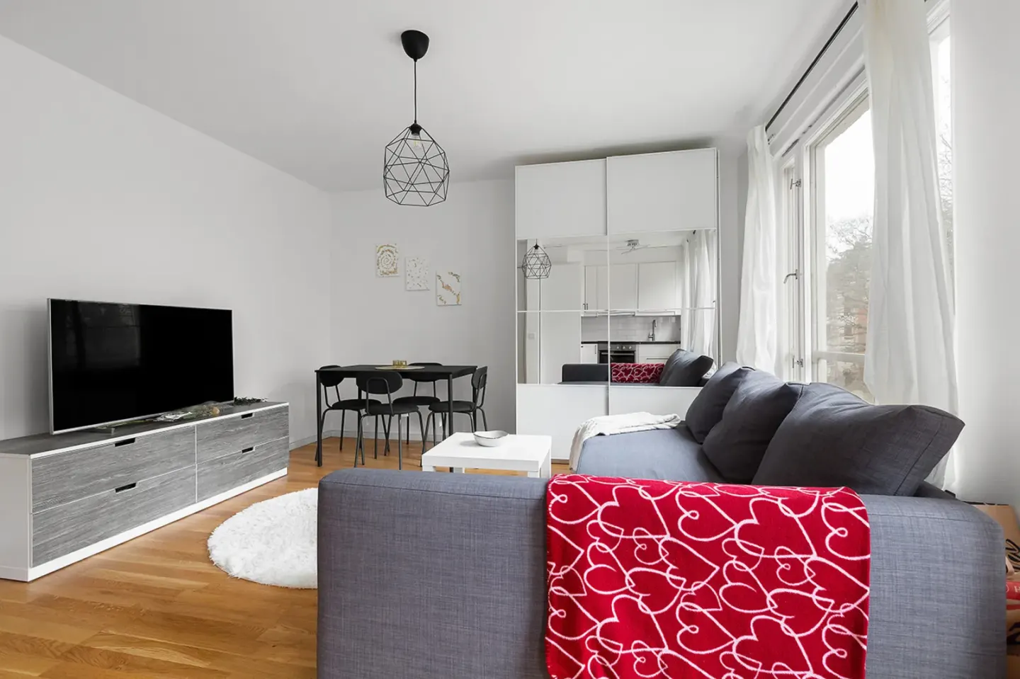 Bostadsrätt med 1 rum på Rondellen 15 i Järfälla, bild 3 av 4