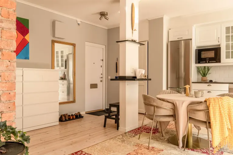 Bostadsrätt med 3 rum på Lilla Aspuddsvägen 6 i Stockholm, bild 4 av 4