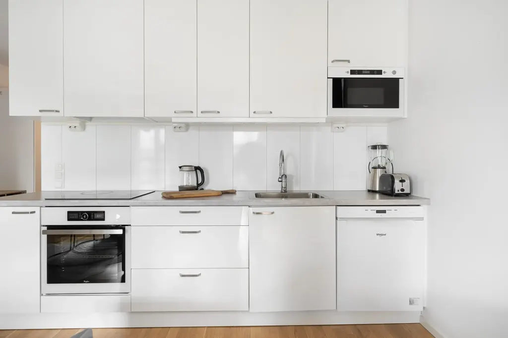 Bostadsrätt med 2 rum på Barkarbyvägen 38 i Järfälla, bild 2 av 4