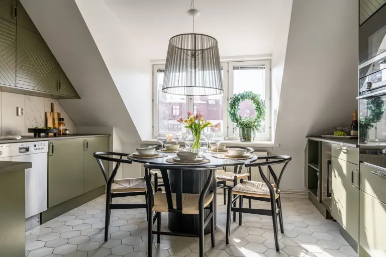 Bostadsrätt med 6 rum på Brommagatan 36 i Helsingborg