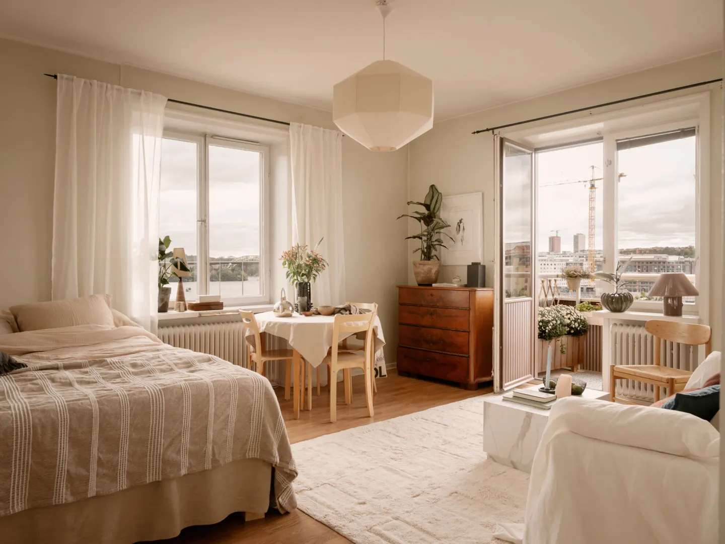 Bostadsrätt med 1,5 rum på Hornsgatan i Stockholm, bild 2 av 5