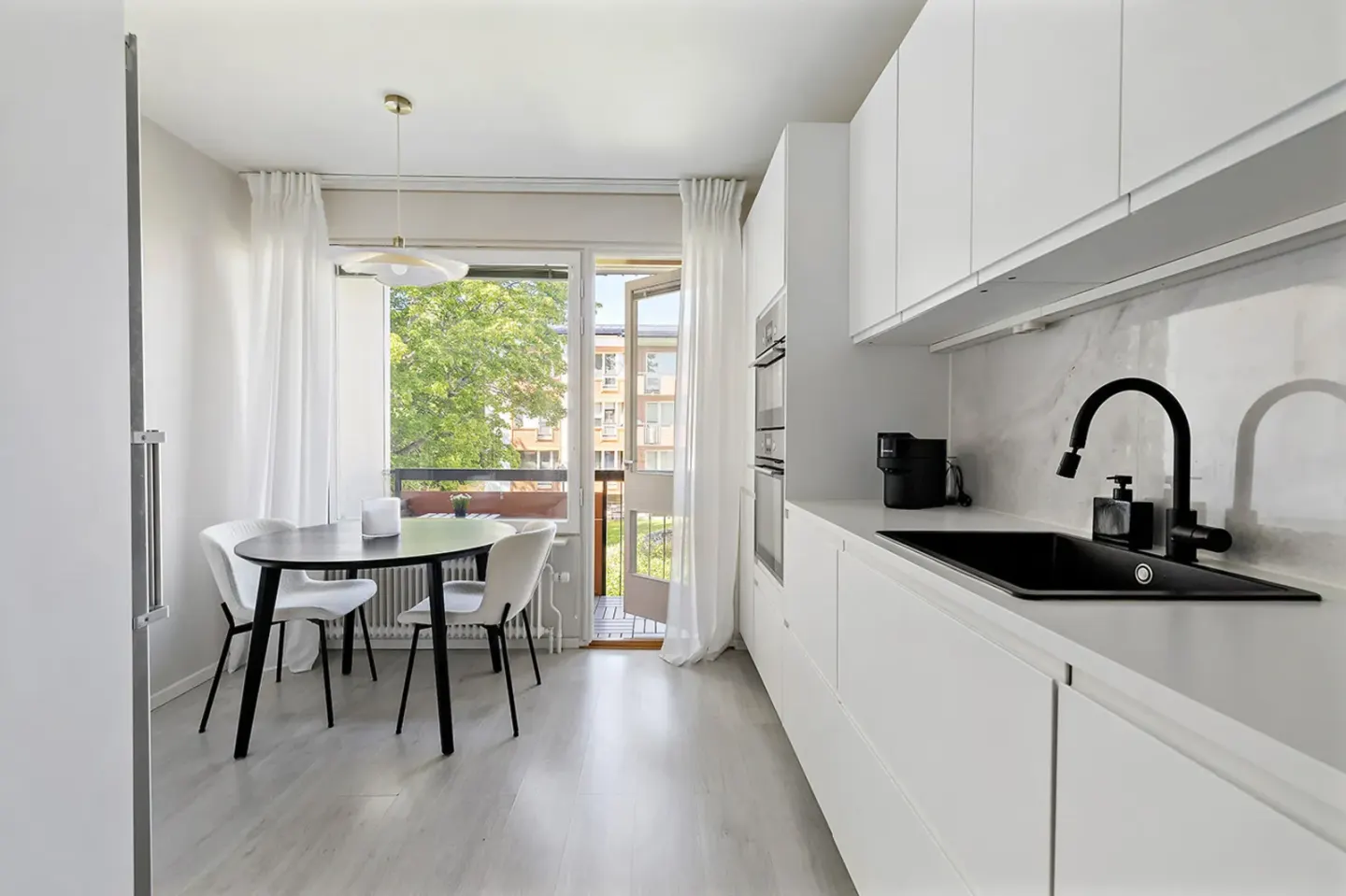 Bostadsrätt med 3 rum på Trollvägen 5 i Järfälla, bild 4 av 4