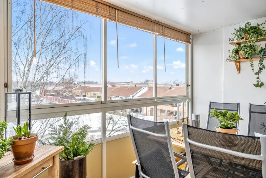 Bostadsrätt med 4 rum på Bandygränd 11 i Norrköping, bild 2 av 4