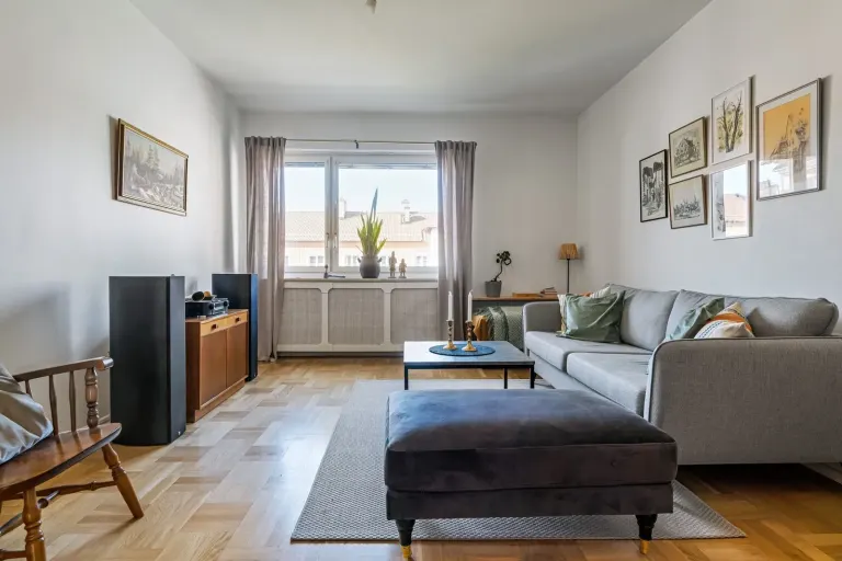 Bostadsrätt med 2 rum på Restalundsvägen 73 i Örebro