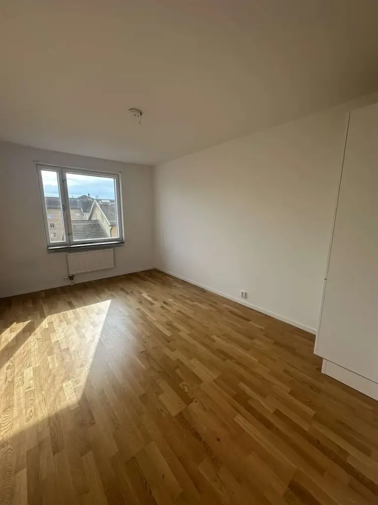 Hyresrätt med 4 rum på Knäppingsborgsgatan 63 i Norrköping, bild 4 av 5