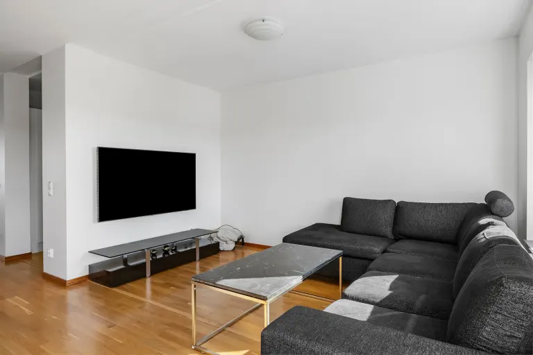 Bostadsrätt med 2 rum på Råbyvägen 55G i Uppsala, bild 3 av 4