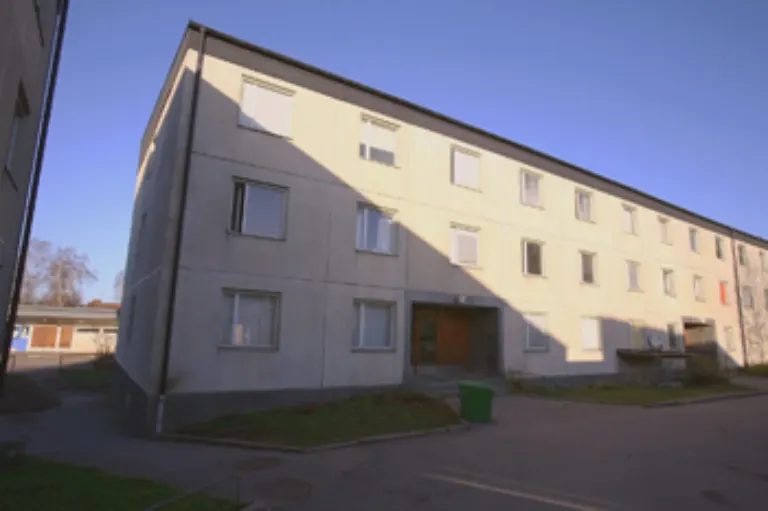 Hyresrätt med 3 rum på Svalgången 25 i Sollentuna