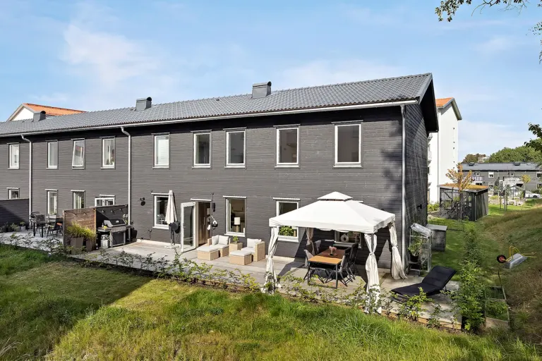 Bostadsrätt med 4 rum på Nordtagsgatan 136 i Kungälv, bild 2 av 4