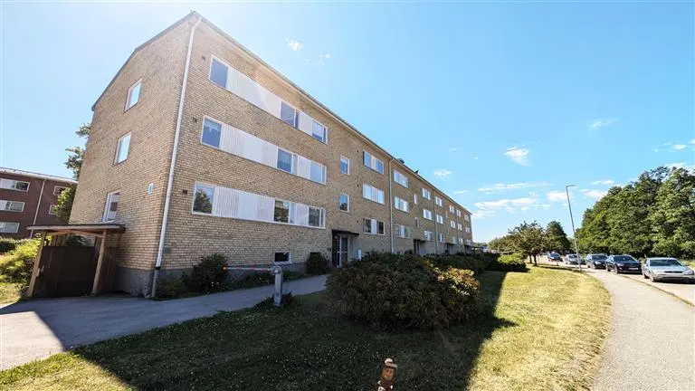 Hyresrätt med 2,5 rum på Strandvägen 19 D i Sala