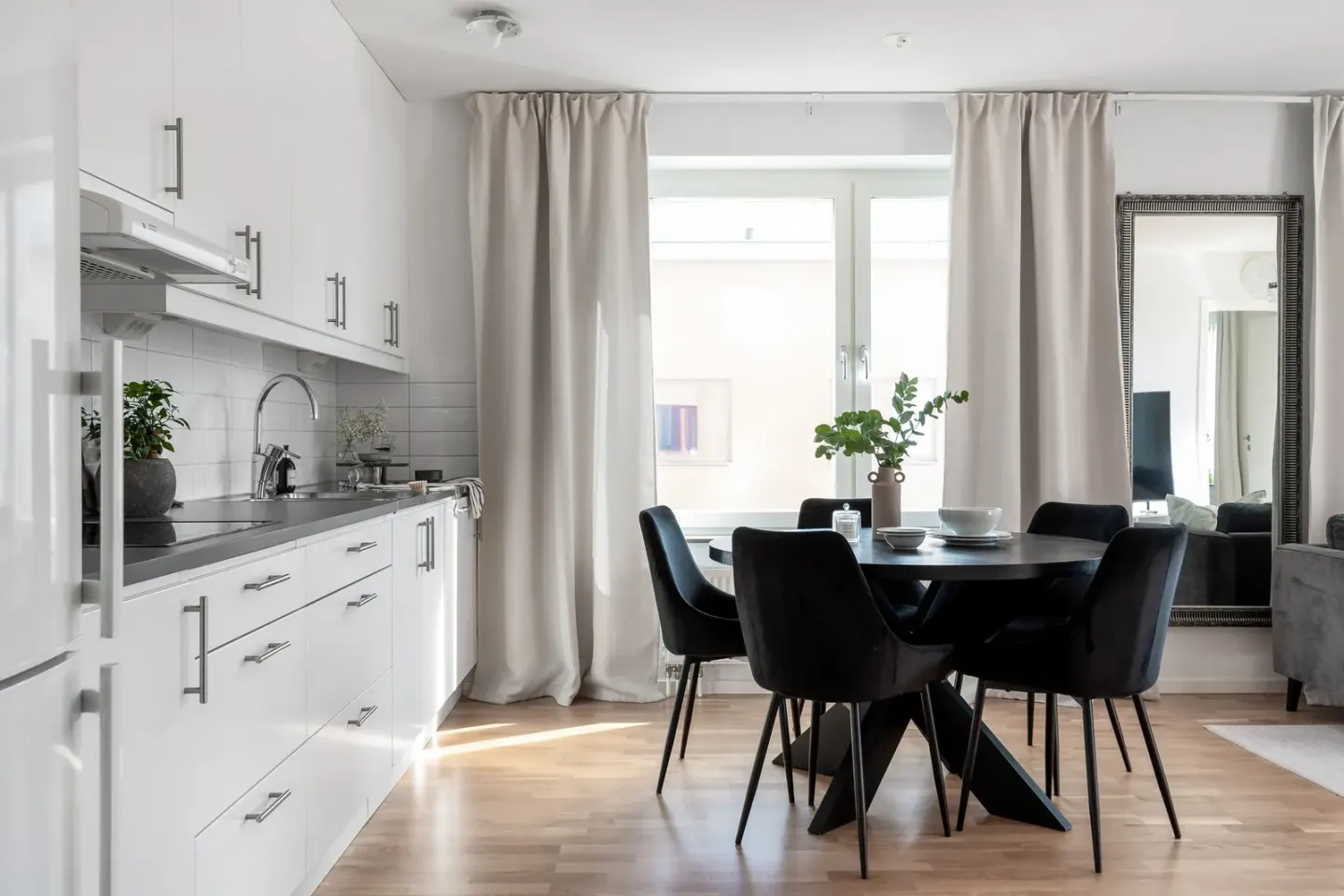 Bostadsrätt med 2 rum på Östersundsgatan 6 i Stockholm