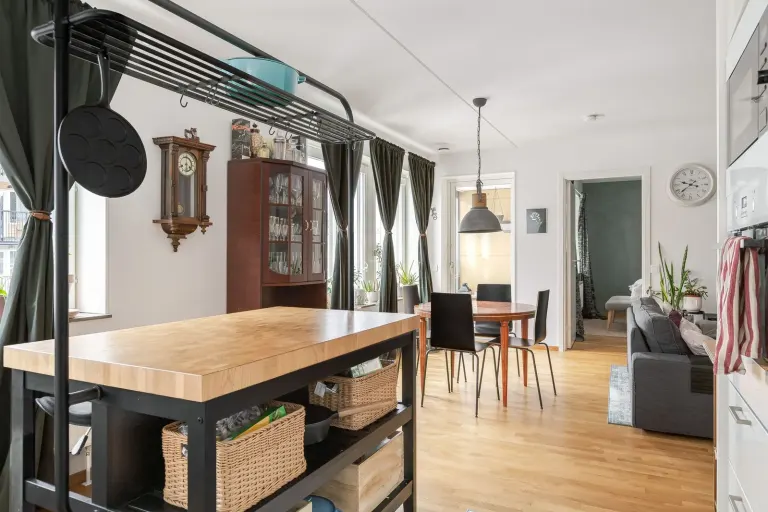 Bostadsrätt med 4 rum på Honnörsgatan 16 i Linköping, bild 4 av 4