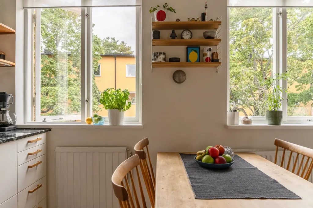 Bostadsrätt med 2 rum på Valborgsmässovägen 7 i Stockholm, bild 3 av 4