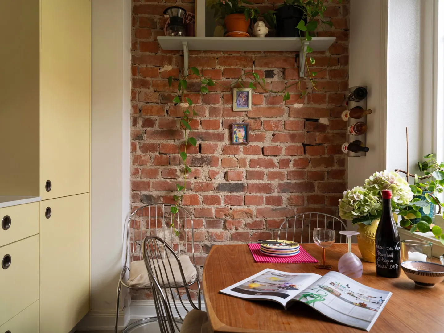 Bostadsrätt med 1,5 rum på Tegelbruksvägen 40 i Stockholm, bild 3 av 5
