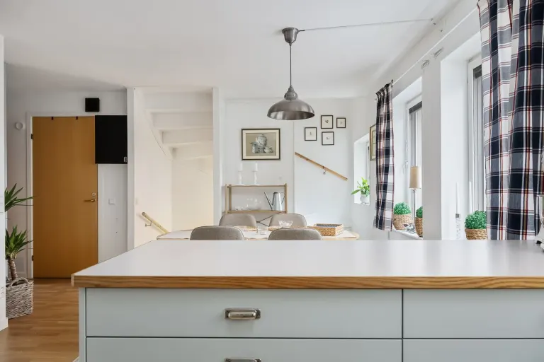 Bostadsrätt med 4 rum på Bandygränd 36 i Norrköping, bild 3 av 4