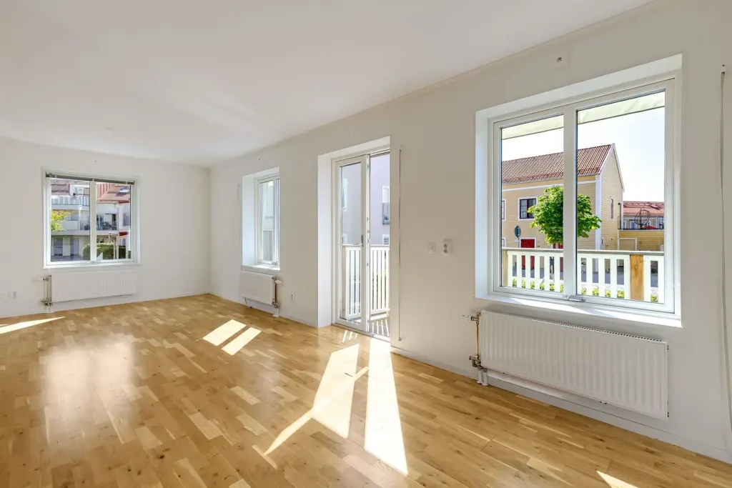 Bostadsrätt med 3 rum på Löpargränd 4A i Strängnäs, bild 2 av 4