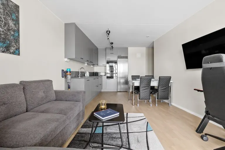 Bostadsrätt med 2 rum på Veddestastråket 7 i Järfälla, bild 3 av 4