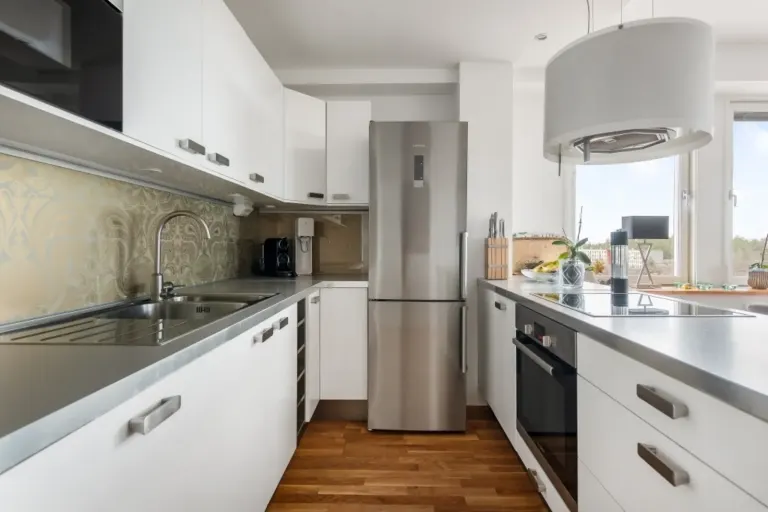 Bostadsrätt med 3 rum på Kostervägen 3 i Lidingö, bild 3 av 4