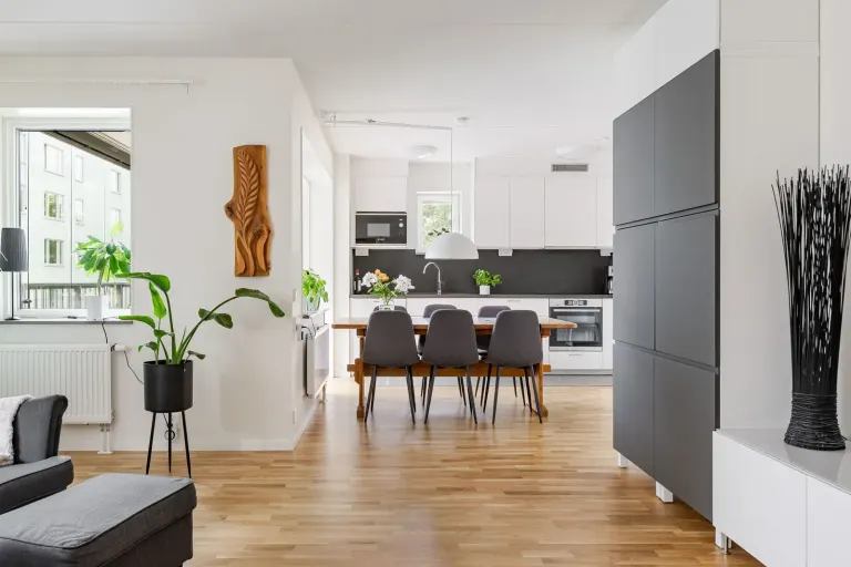 Bostadsrätt med 3 rum på Honnörsgatan 12 i Linköping, bild 3 av 4