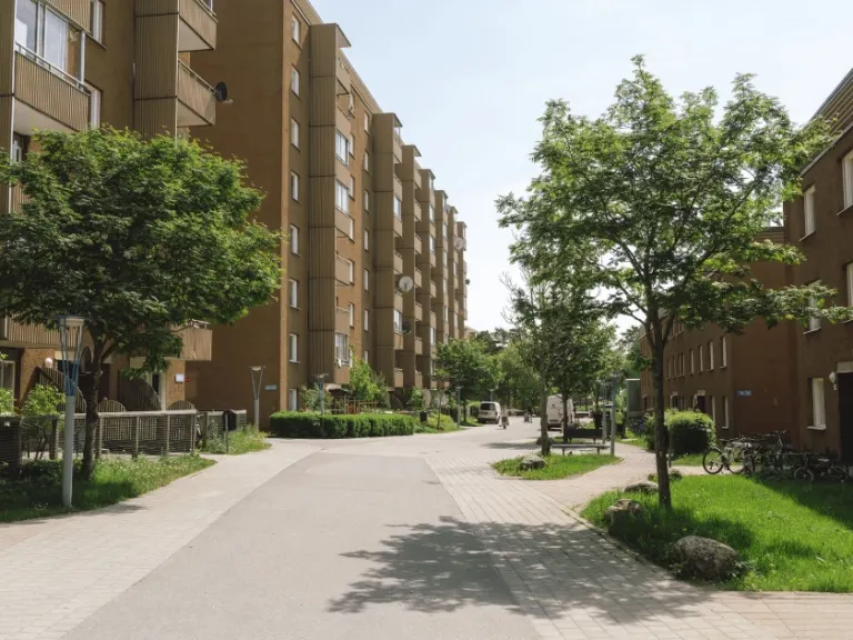 Hyresrätt med 1 rum på Blåskäggs gränd 67 i Södertälje