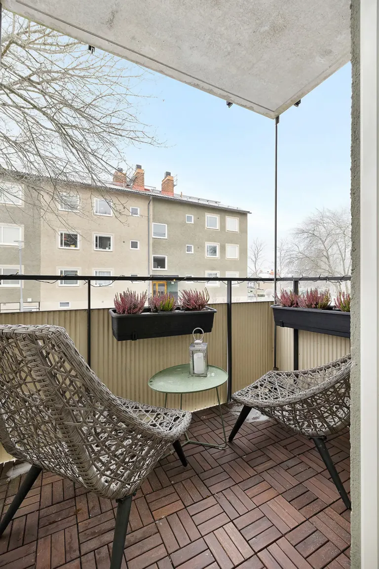 Bostadsrätt med 2 rum på Pilotvägen 9 i Järfälla, bild 2 av 4