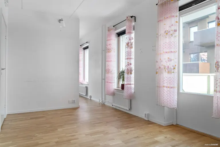 Bostadsrätt med 2 rum på Tingstorget 1 i Botkyrka, bild 4 av 5