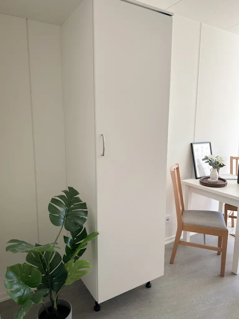 Hyresrätt med 1 rum på Djupdalsvägen 11A i Sollentuna, bild 4 av 5