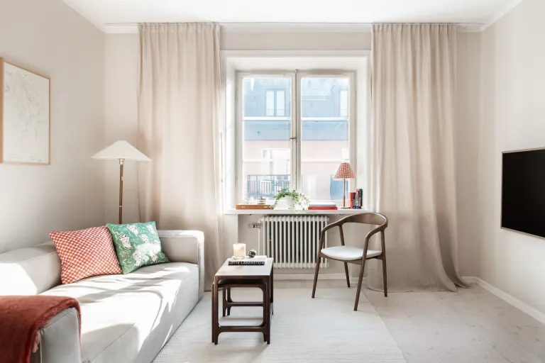 Bostadsrätt med 2 rum på Nybrogatan 87A i Stockholm, bild 2 av 5