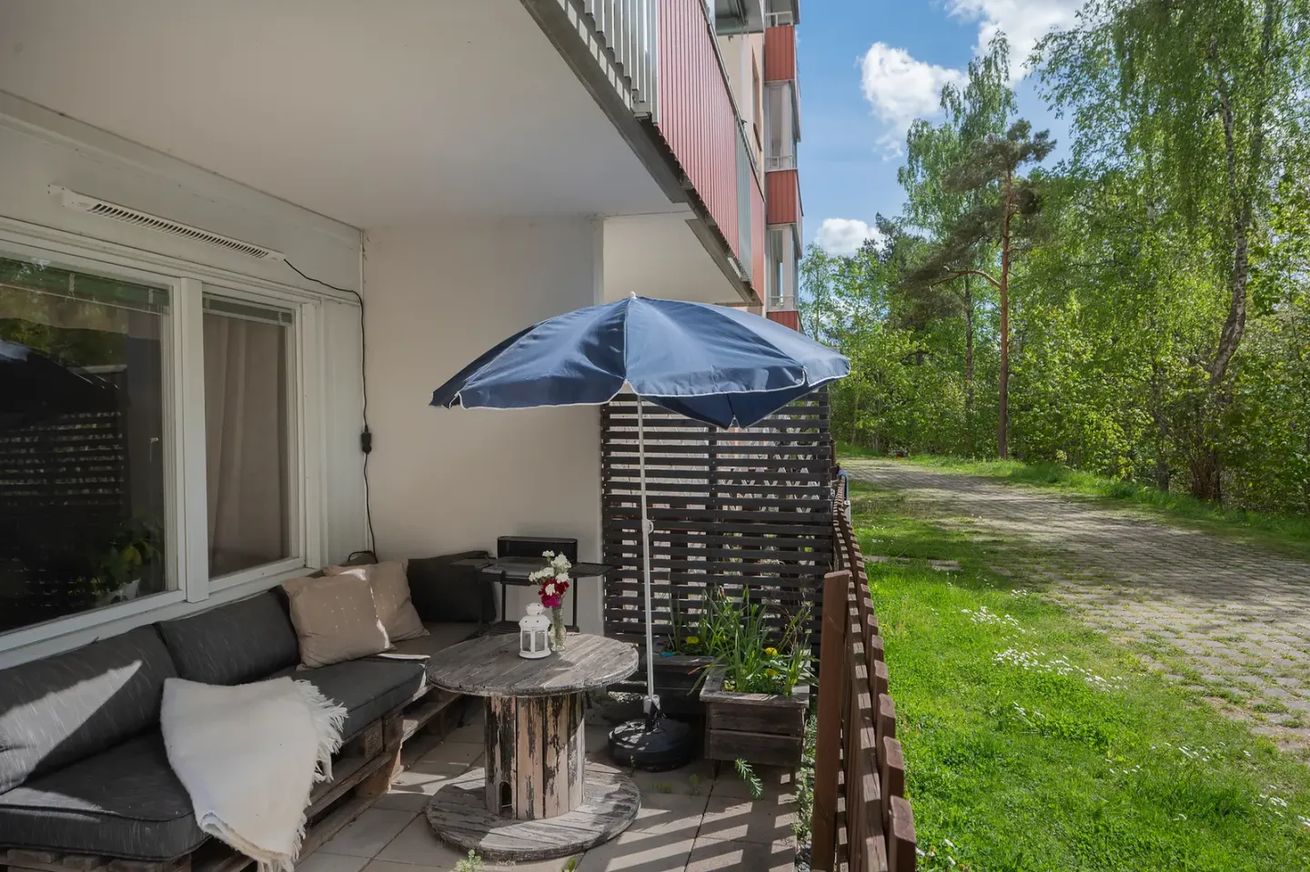 Bostadsrätt med 1,5 rum på Sågstuvägen 36 i Huddinge, bild 2 av 4