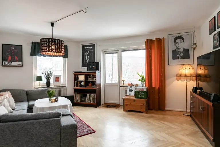 Bostadsrätt med 2 rum på Ekersgatan 17A i Örebro, bild 2 av 4