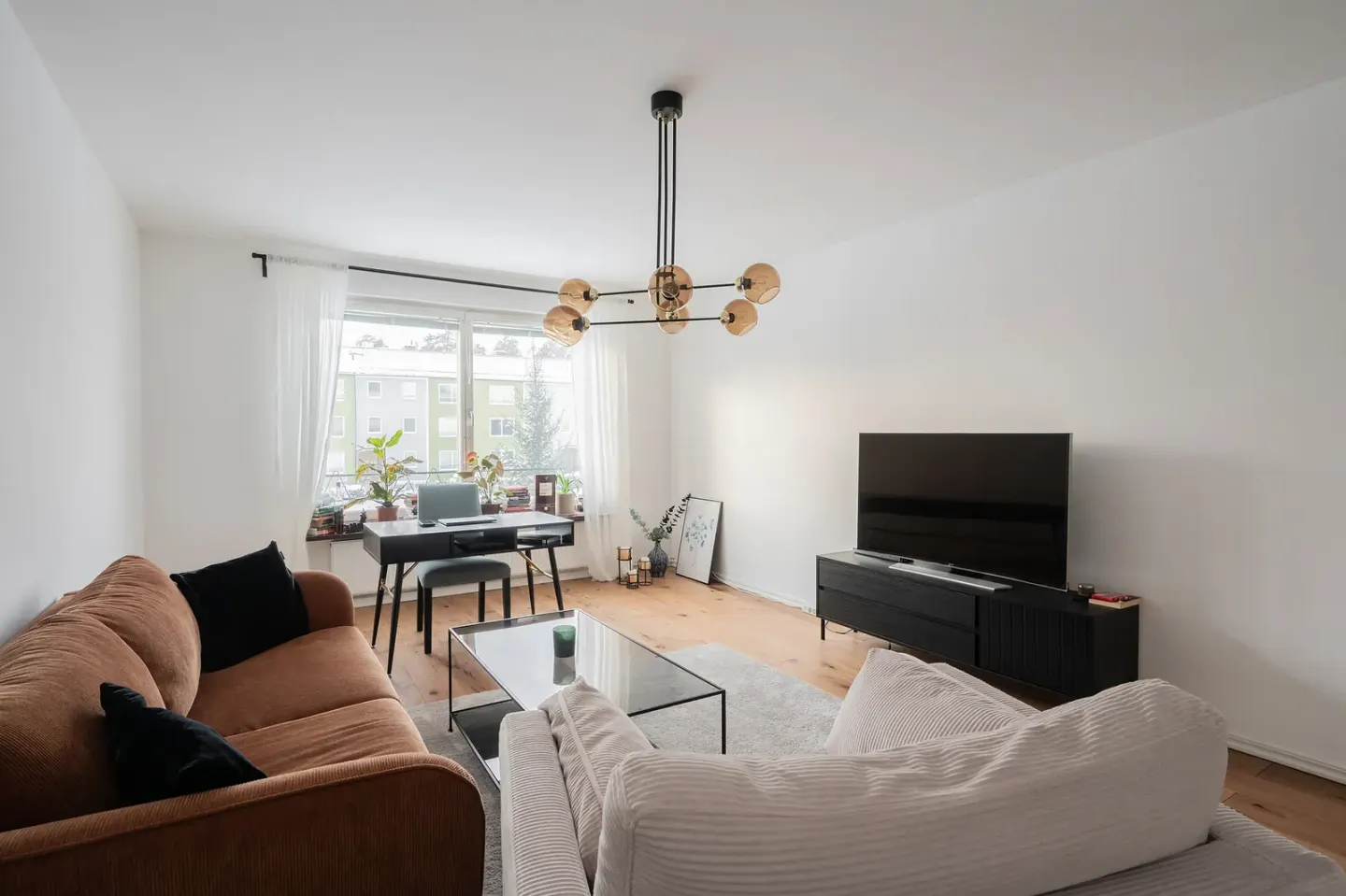 Bostadsrätt med 2 rum på Edsvägen 10 i Huddinge, bild 2 av 4