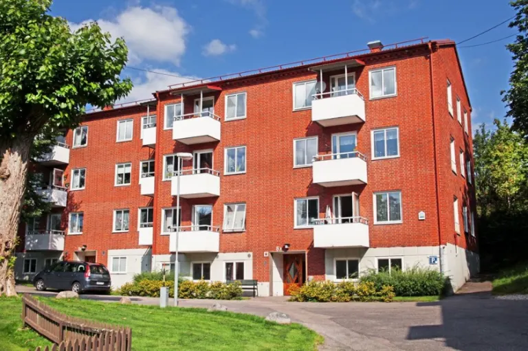 Hyresrätt med 3 rum på Håljutegatan 8B i Uddevalla, bild 3 av 3